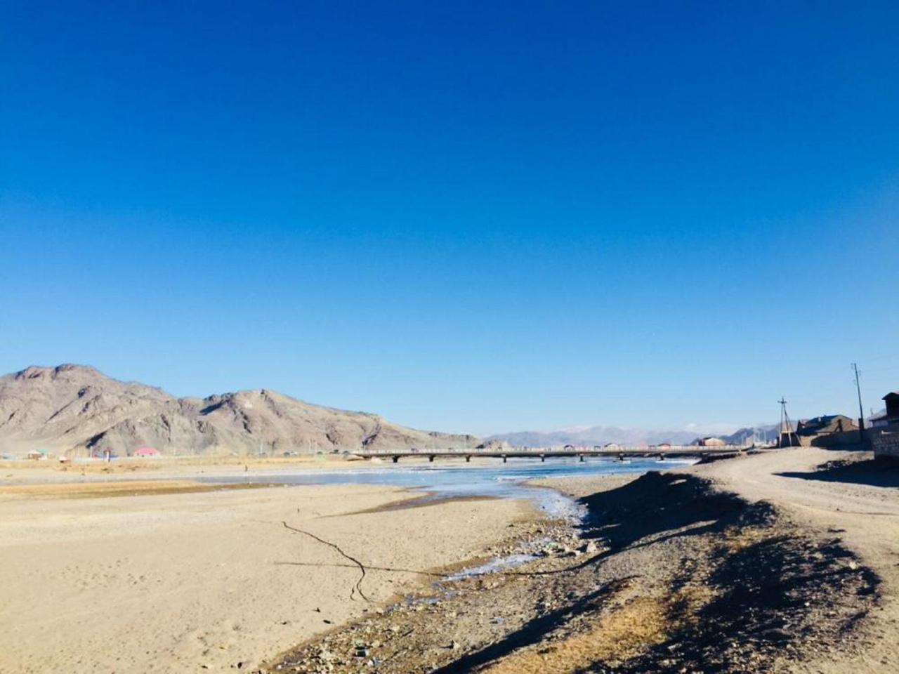 Bulbul Jamak Travel Hostel 울기 외부 사진